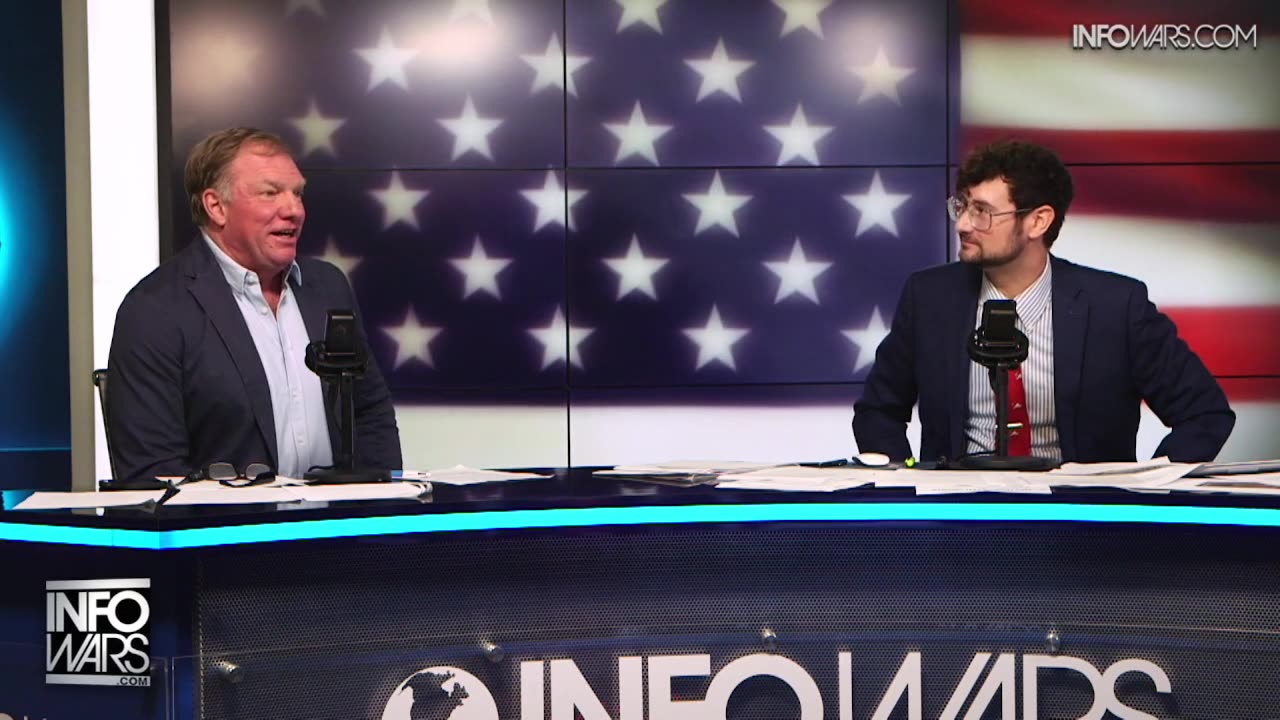 The War Room in Full HD for January 6, 2026.