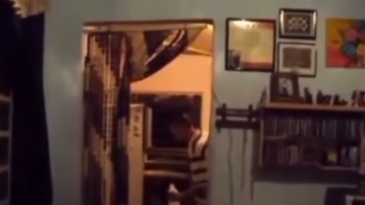 Don' leave your phone on