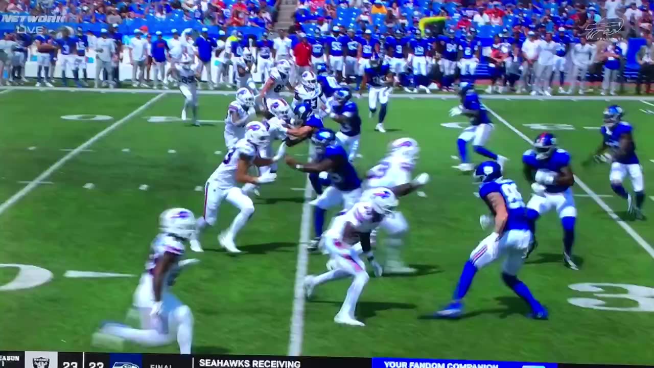 Bills #35 Jimmy Ciarlo w/BIG HIT on the kick return