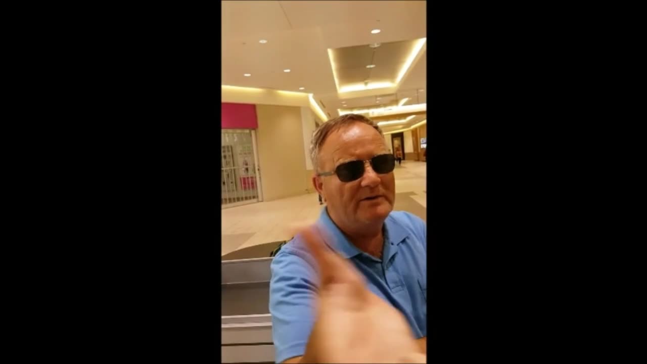 Old Man Predator Tries To Outsmart Surrey Creep Catchers And Calls The Cops