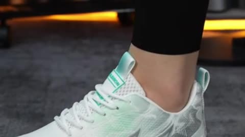 Women's Lightweight Breathable Mesh Sneakers