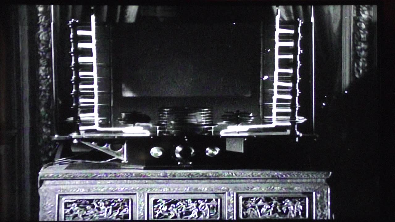 REEFER MAN! Cab Calloway weed song + showgirls in transparent costumes 1933