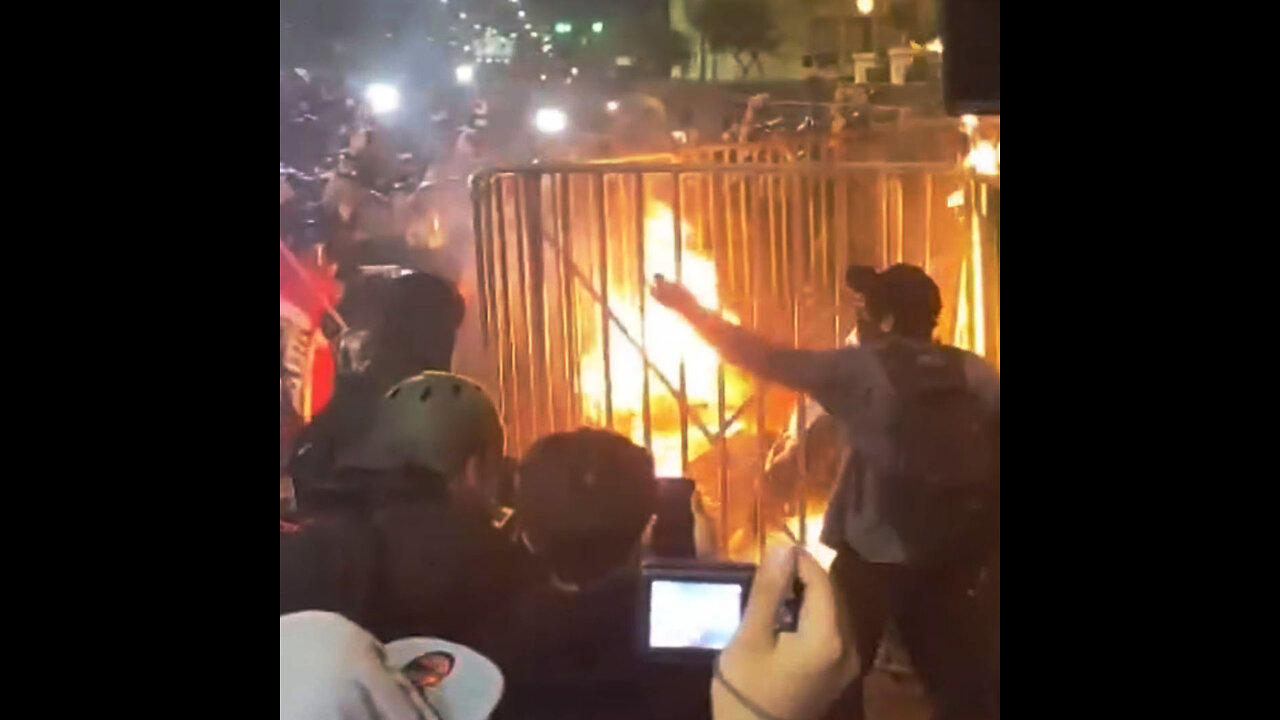 Caos en Lima por las protestas contra el Gobierno