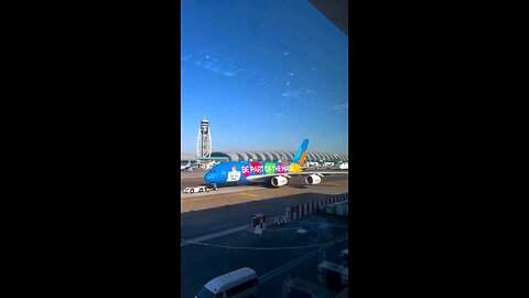 Fly with the best Emirates airline
