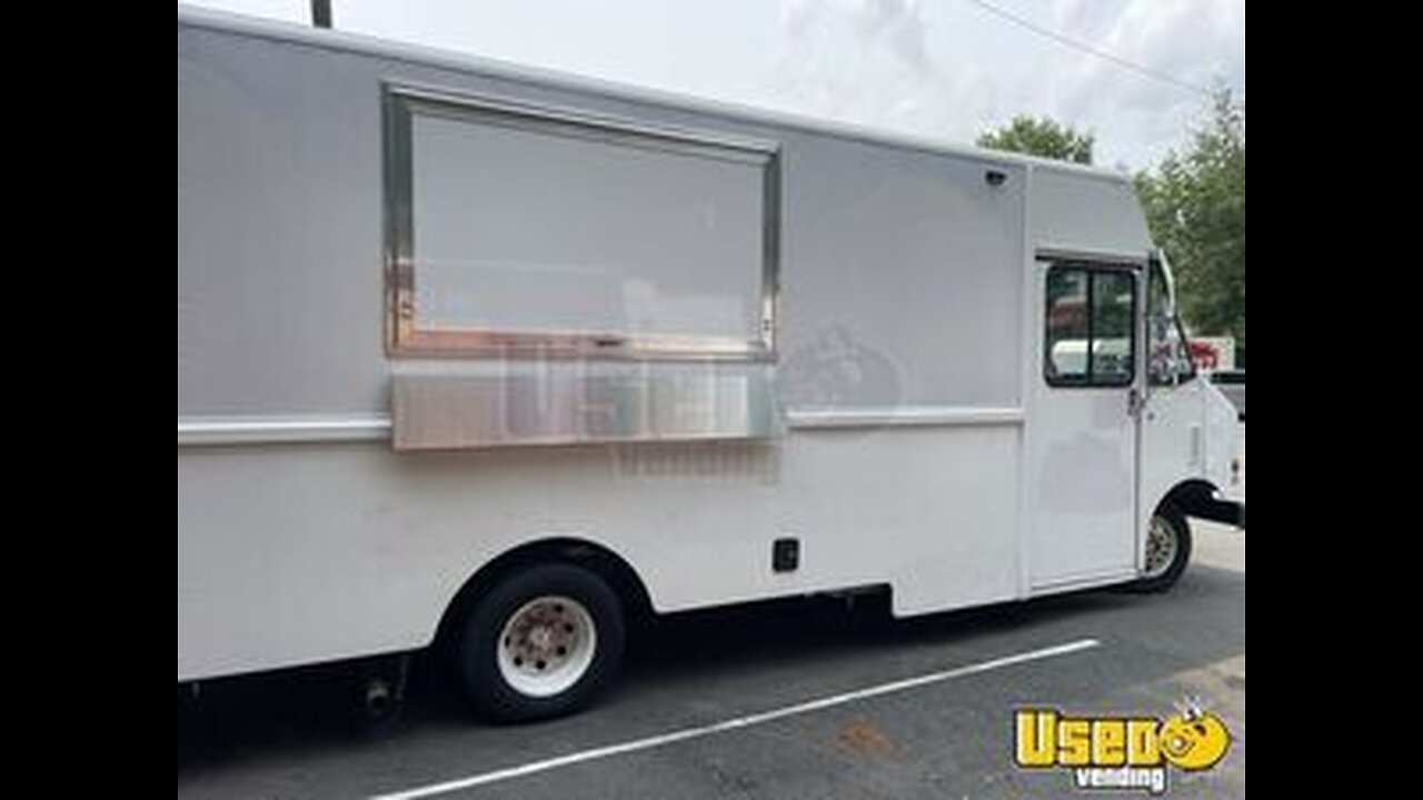 2006 22' Ford E350 All-Purpose Food Truck Mobile Food Unit for Sale in North Carolina!
