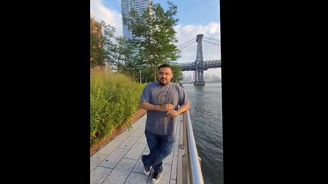 Leftis Bu Leftist butch lesbian tries to press me in Williamsburg Brooklyn