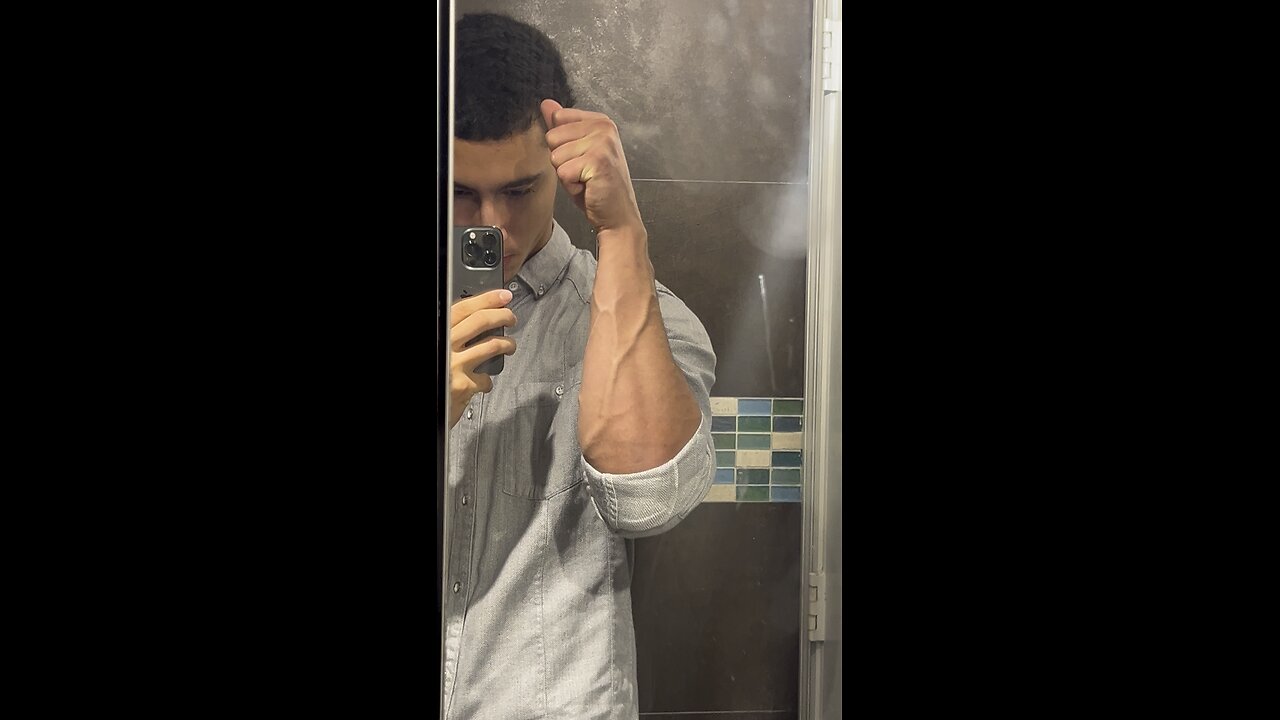 Post mass forearms