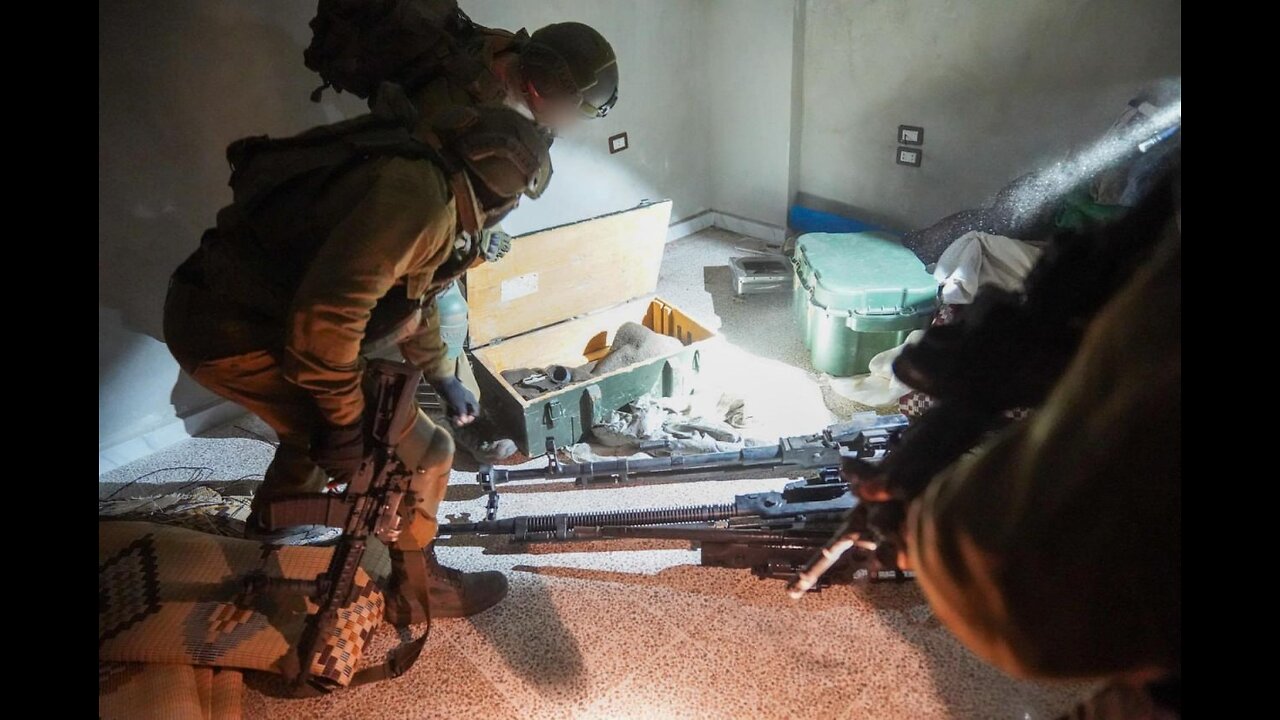 Israeli troops detained several Hamas operatives in an overnight operation in southern Syria