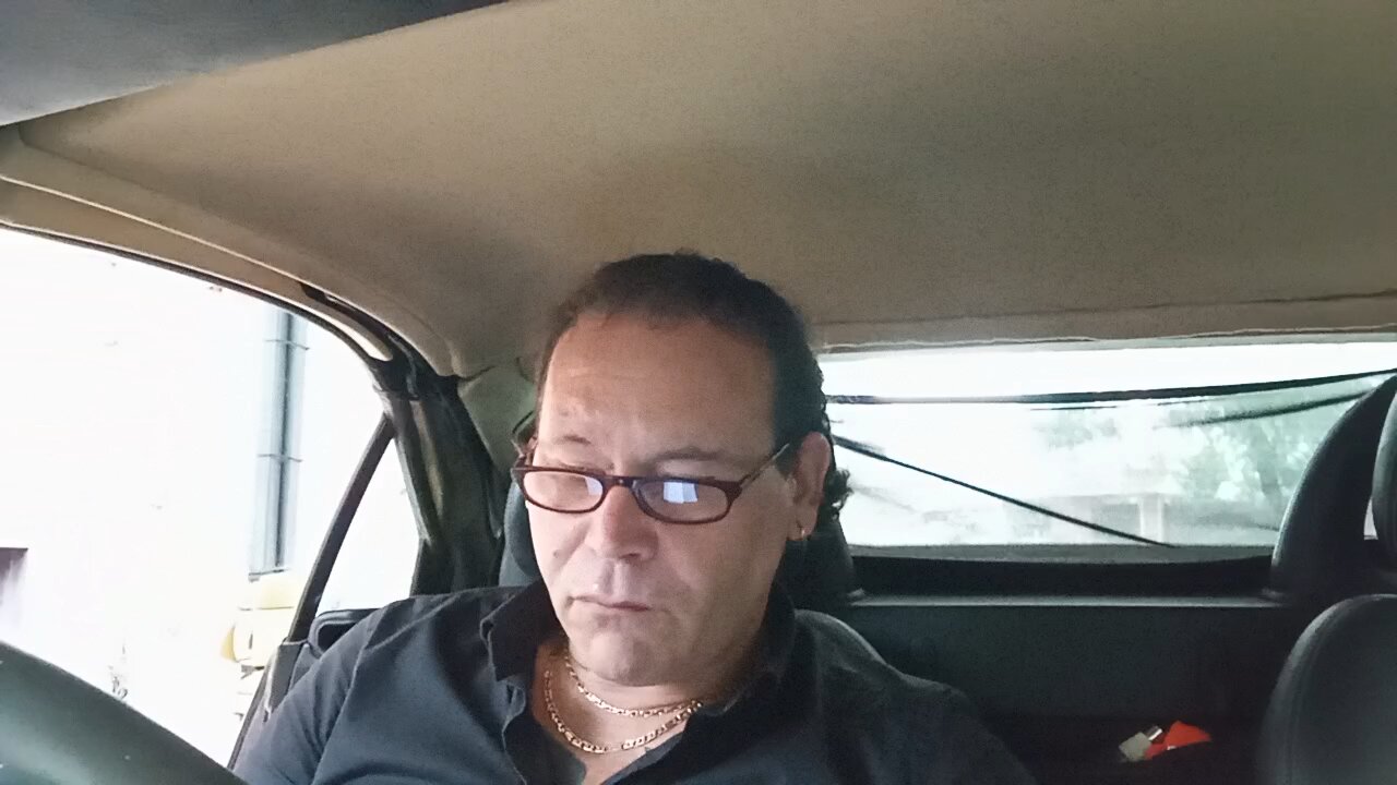 E I PUNTI CONTINUANO A CROLLARE...