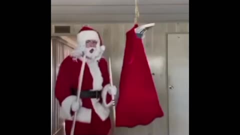 When the Mall Santa finally loses it...