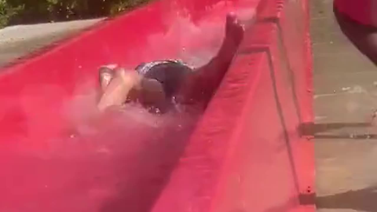 nothing beats a jet2 holiday 😂