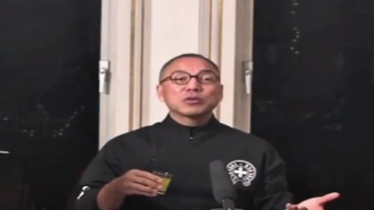 #中共司法超限战：20221121文贵先生直播： #18楼 是七哥的 #草船借箭！没有一分钱来自中国大陆，完全奉献爆料革命，而且成为中共的核心靶子，共产党最不愿意看到战友在18楼的画面。