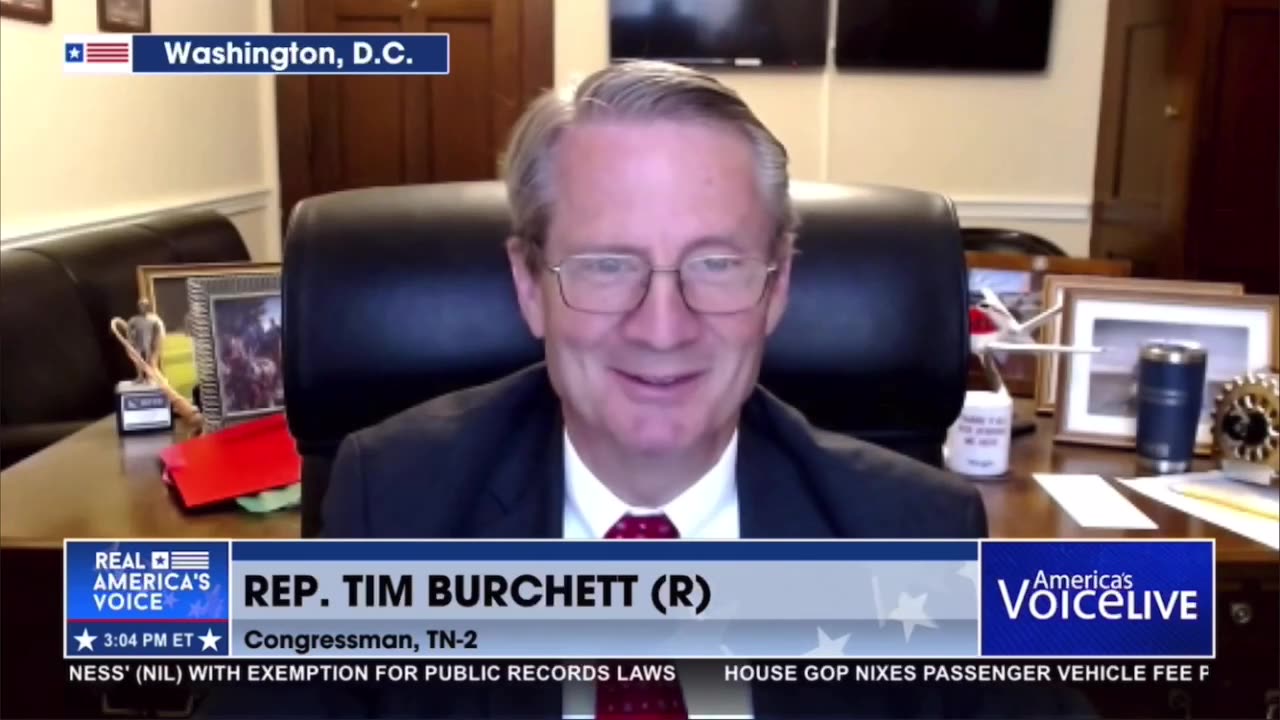 'Somebody set them up': Tim Burchett says 'Signalgate' was a conspiracy against Mike Waltz