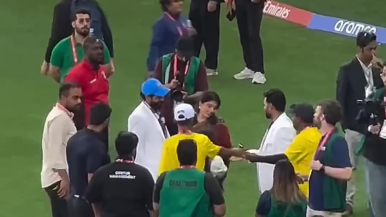 Rishabh pant chasing Jadeja's daughter