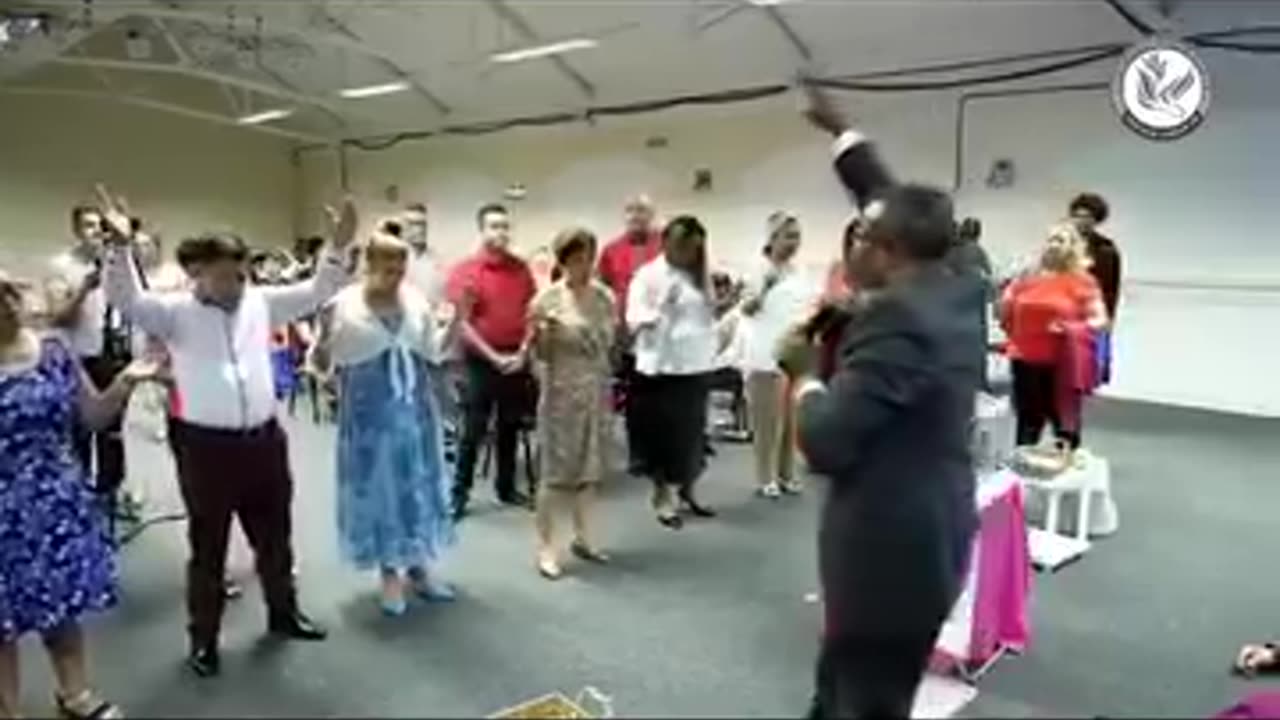 Bajo la uncion del Espiritu Santo!