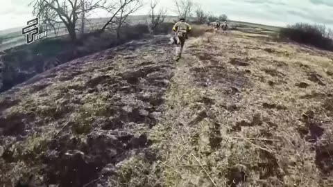 Close-Combat Madness! Frontline Battle between Ukrainian and Russian Forces