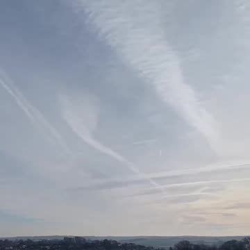 Chemtrail was gerade in England geschieht