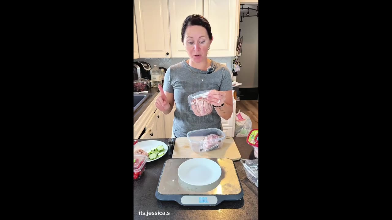 You're being robbed blind at the food store with fake weights on food labels