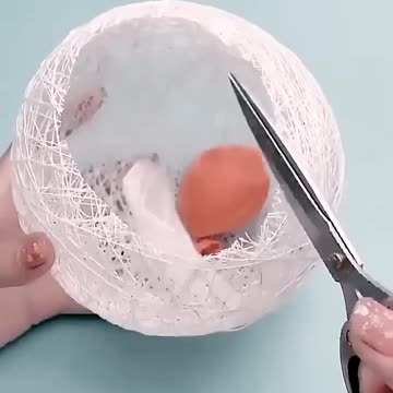 How_to_make_a_Lantern_with_yarn_Amazing_DIY_idea