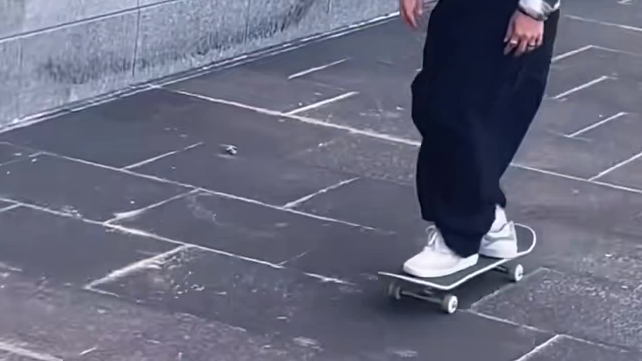 👍🛹 Doing Tricks the Right Way! | SkateNation