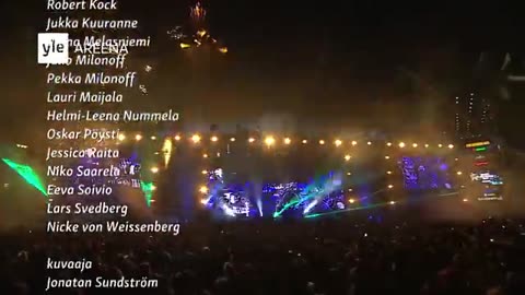 Darude - Sandstorm NYE 2016 countdown & fireworks in Helsinki, Finland