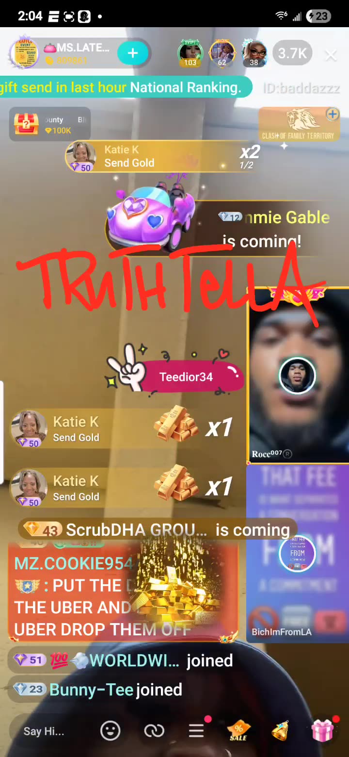 MRS LATENIGHT STRANDED OUTSIDE AFTER LATENIGHT TAKES HER MONEY & PUTS HER OUT