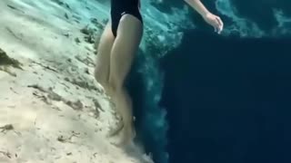 The person with the monofin💖 Mermaids are the best 💖