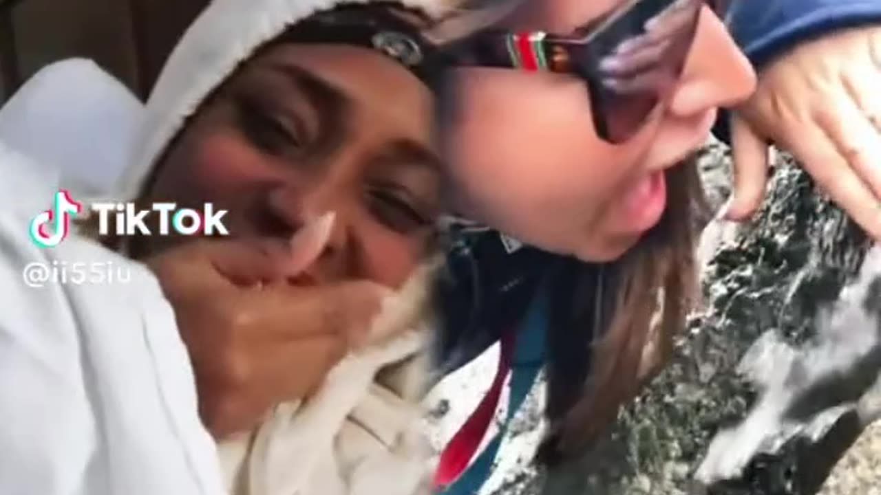 Lesbian Pro tip - this is a job well done