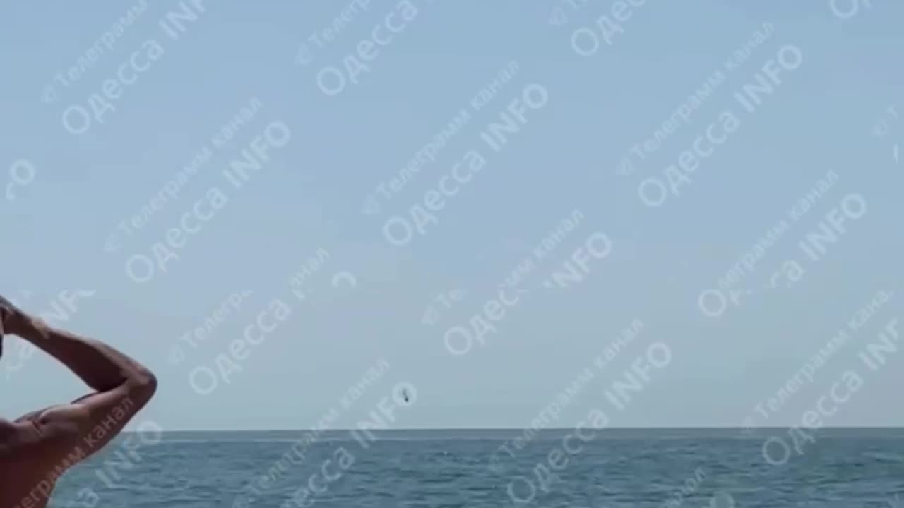 Shahed Attack Drone Shot Down Off Coast of Odessa in Front of Beachgoers
