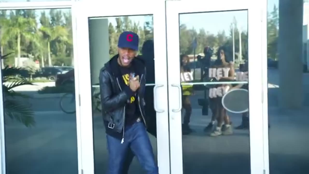 David Guetta Feat. Kid Cudi - Memories (Official Video)