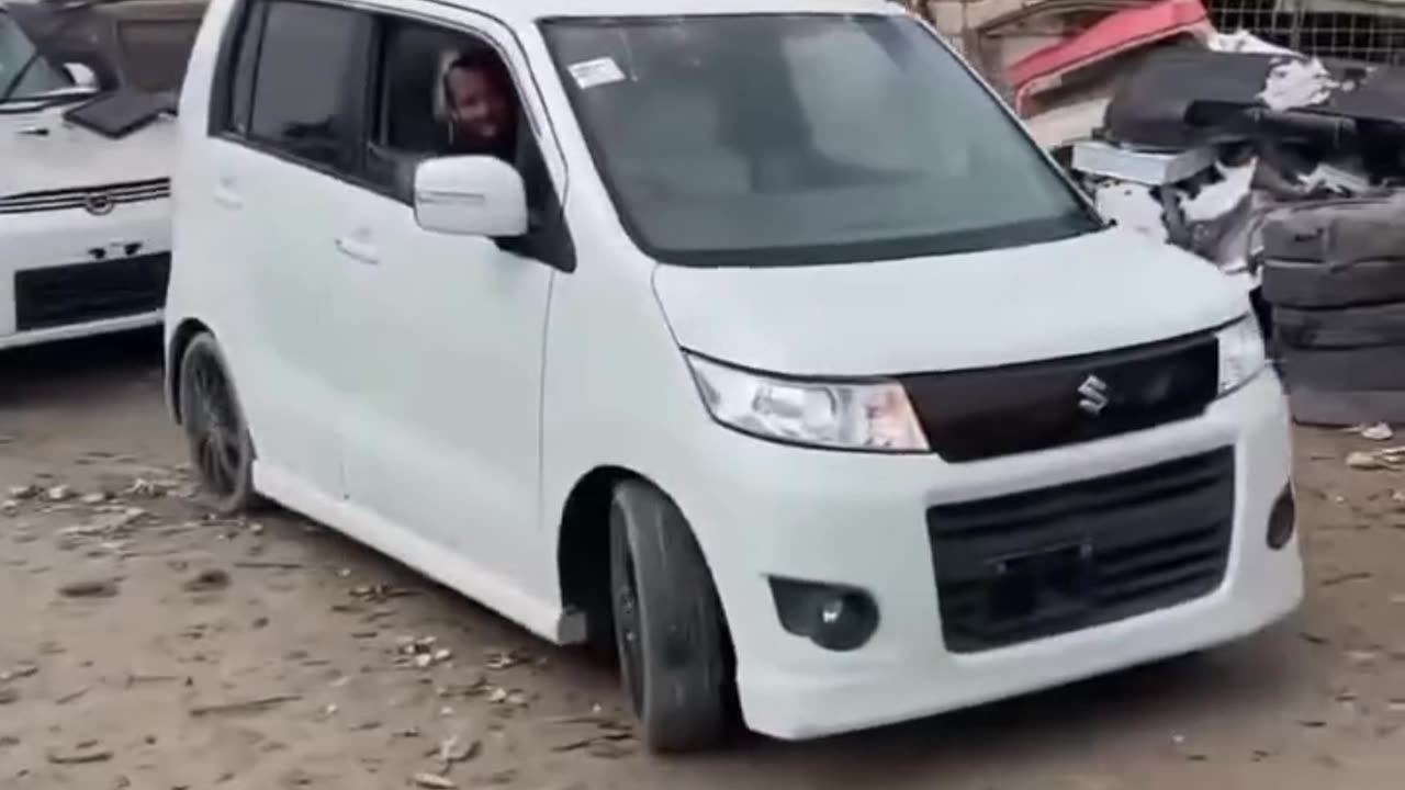 Unbelievable! Pakistani Pashtun Talent Turns Old Cars into Modern Imported Vehicles 🤯🇵🇰