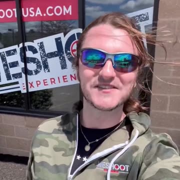 Scott Presler registering voters at WeShoot in New Jersey