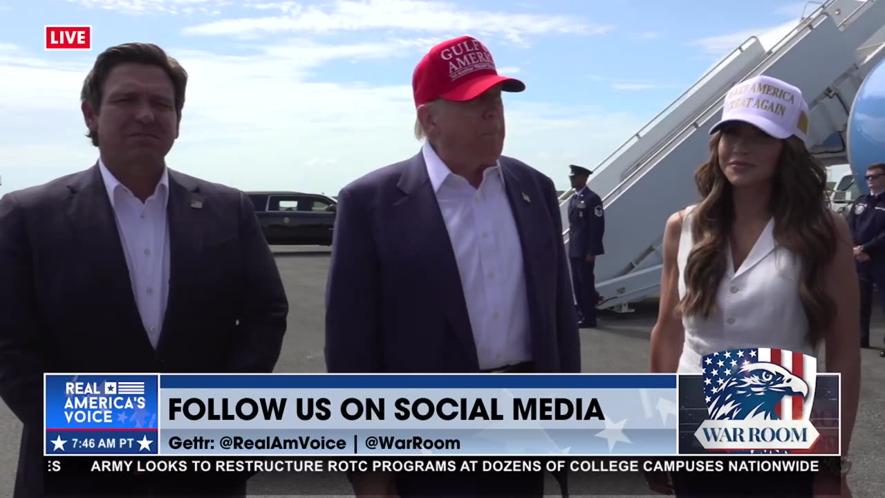 PRESIDENT TRUMP LANDS IN FLORIDA