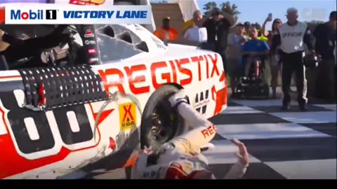 Jim Ross reacts to NASCAR driver knocking himself out