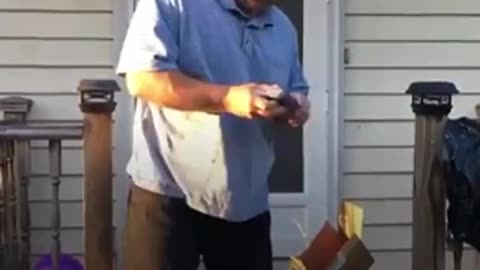 FOR 66 YRS THIS MAN LIVED WITH COLOR BLINDNESS