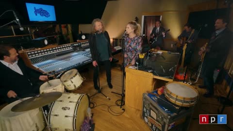 Can't Let Go - Robert Plant & Alison Krauss (live)