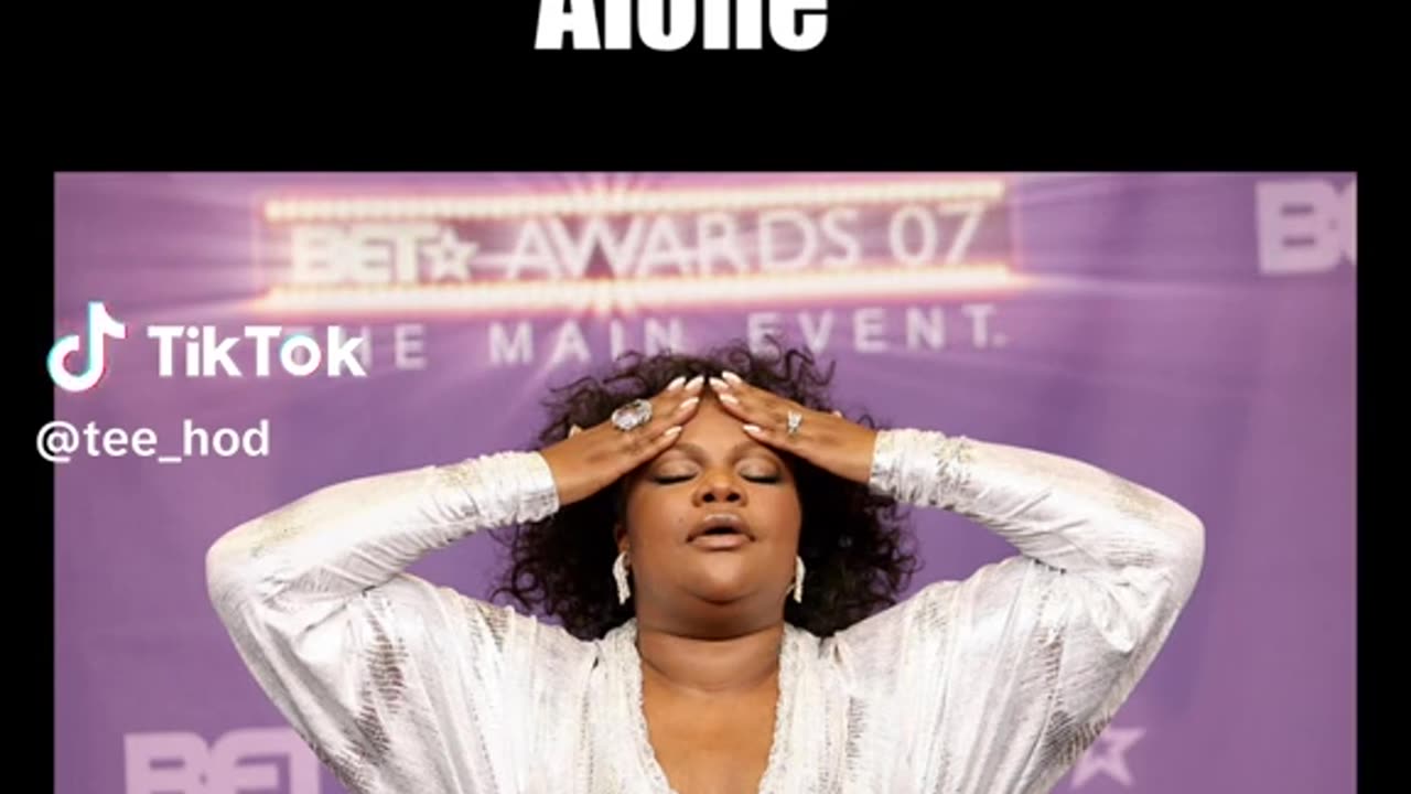 Mo’Nique: “I Told Shannon Sharpe to Leave Them White B*tches Alone”