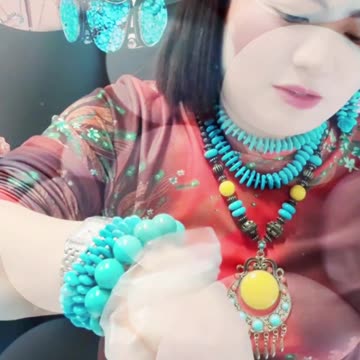 Natural Raw Turquoise Mountain Veins Breathing in Palm