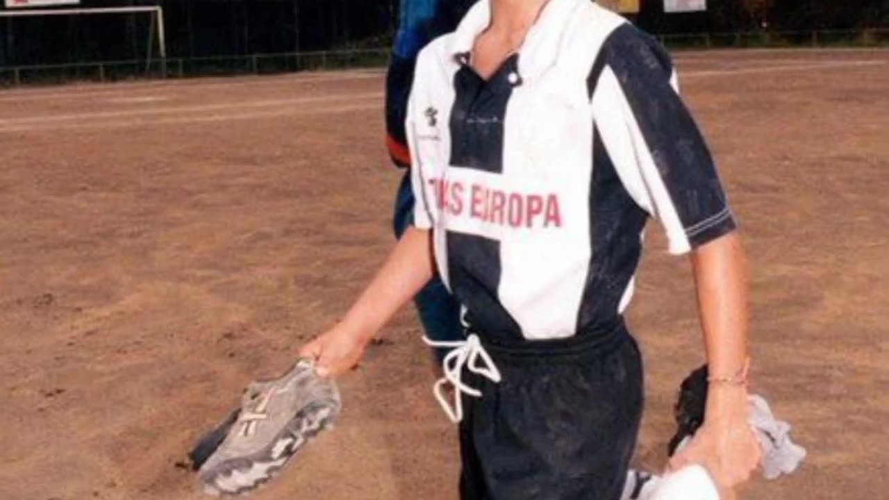 Why Ronaldo's Nickname Was Cry Bee 🐝 #cr7 #viral