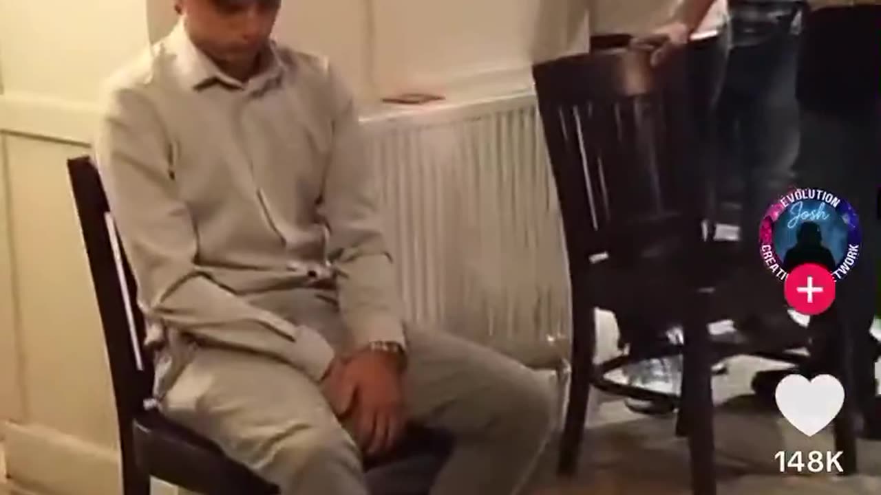 Hypnotised at your local Pub lol