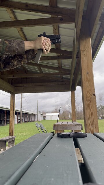 Glock 19 with a 33 round mag
