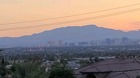 Did you SEE tonight's Las Vegas sunset? Check THIS out! 09.12.2025 #follow #lasvegas #gaming #fight