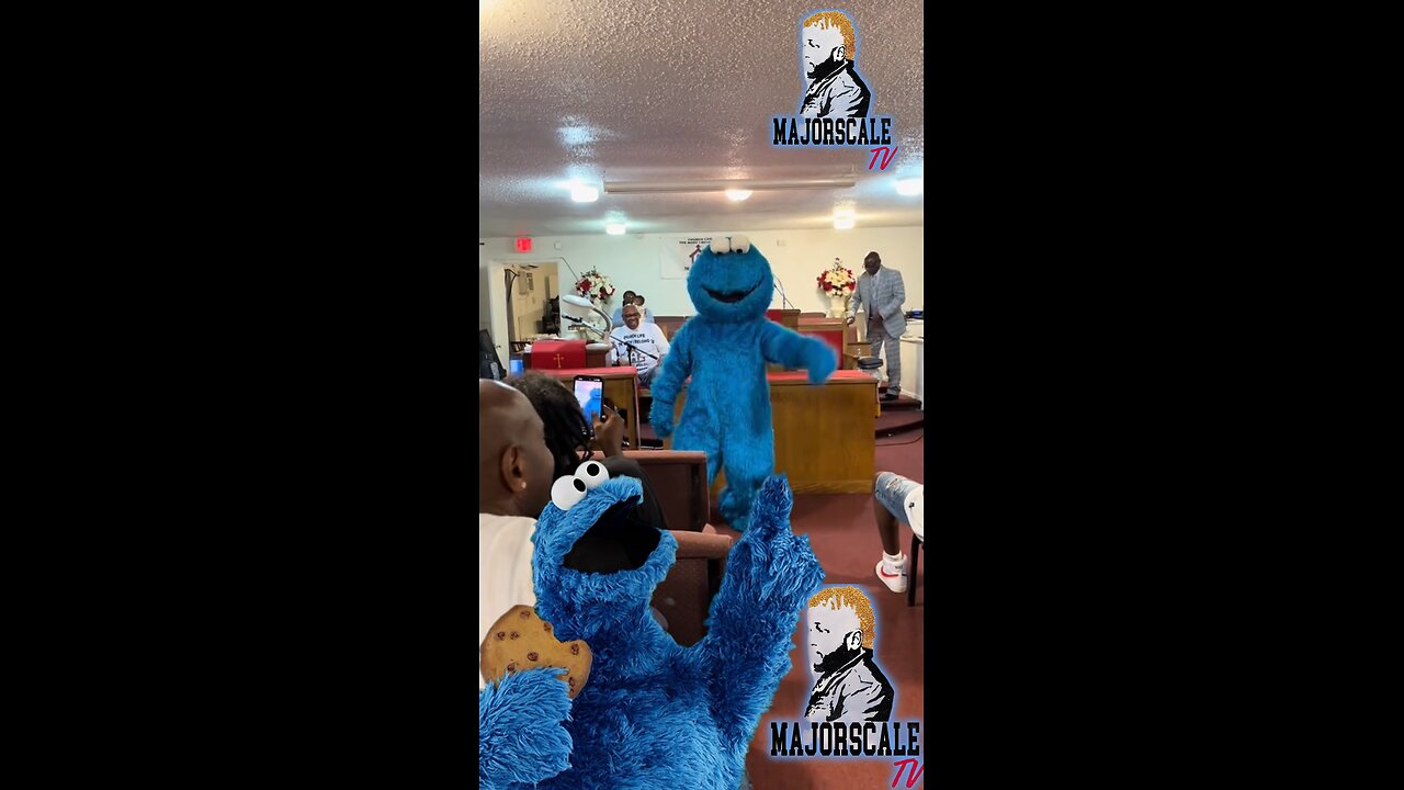 Cookie Monster ain’t eating cookies no more. He done chose the BREAD OF LIFE! 😭