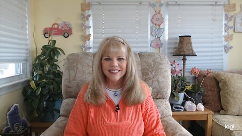 Pisces Psychic tarot reading for April 2025 by Pam Georgel