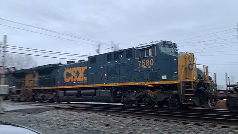 Nice End of the Day Catch led by CSX engines 7013 and 7580