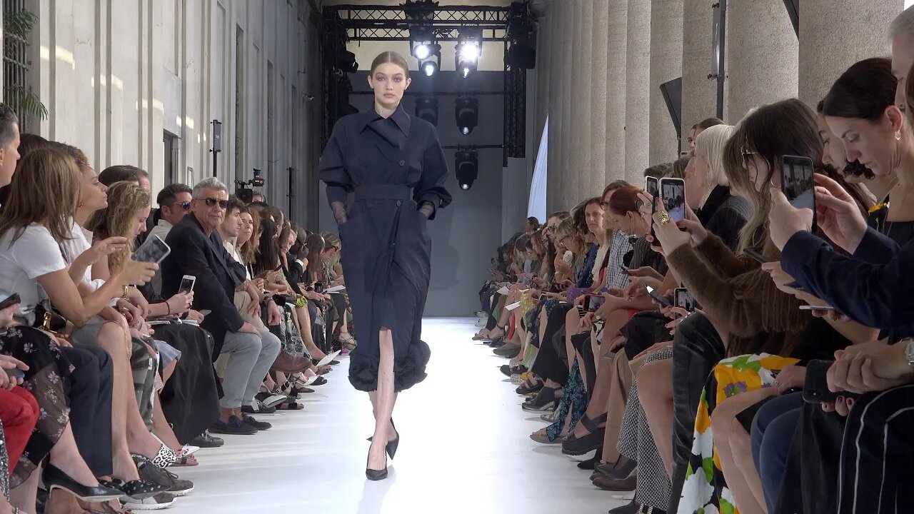 MAX MARA 4K / SS 2019 Collection / New York Fashion Week