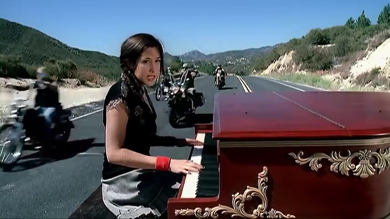 Vanessa Carlton : A Thousand Miles : Reactsong by Alfred #music