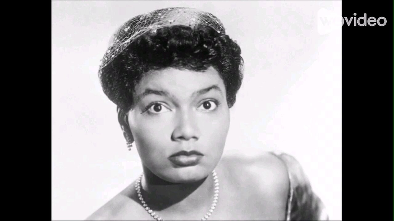 applauding Pearl Bailey, Republican