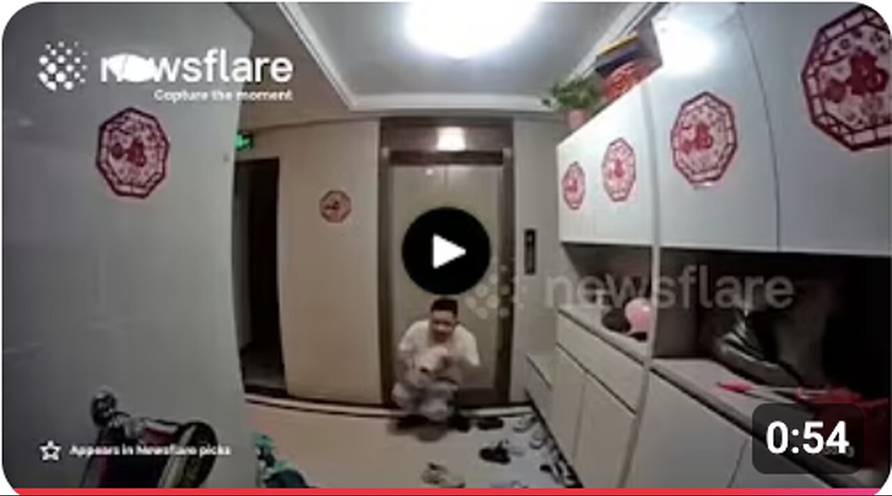 Chinese man caught sneakily licking and sniffing shoes outside apartment