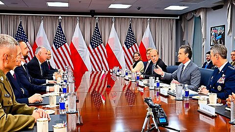 Pete Hegseth MEETS Poland's Top Defense Leader!